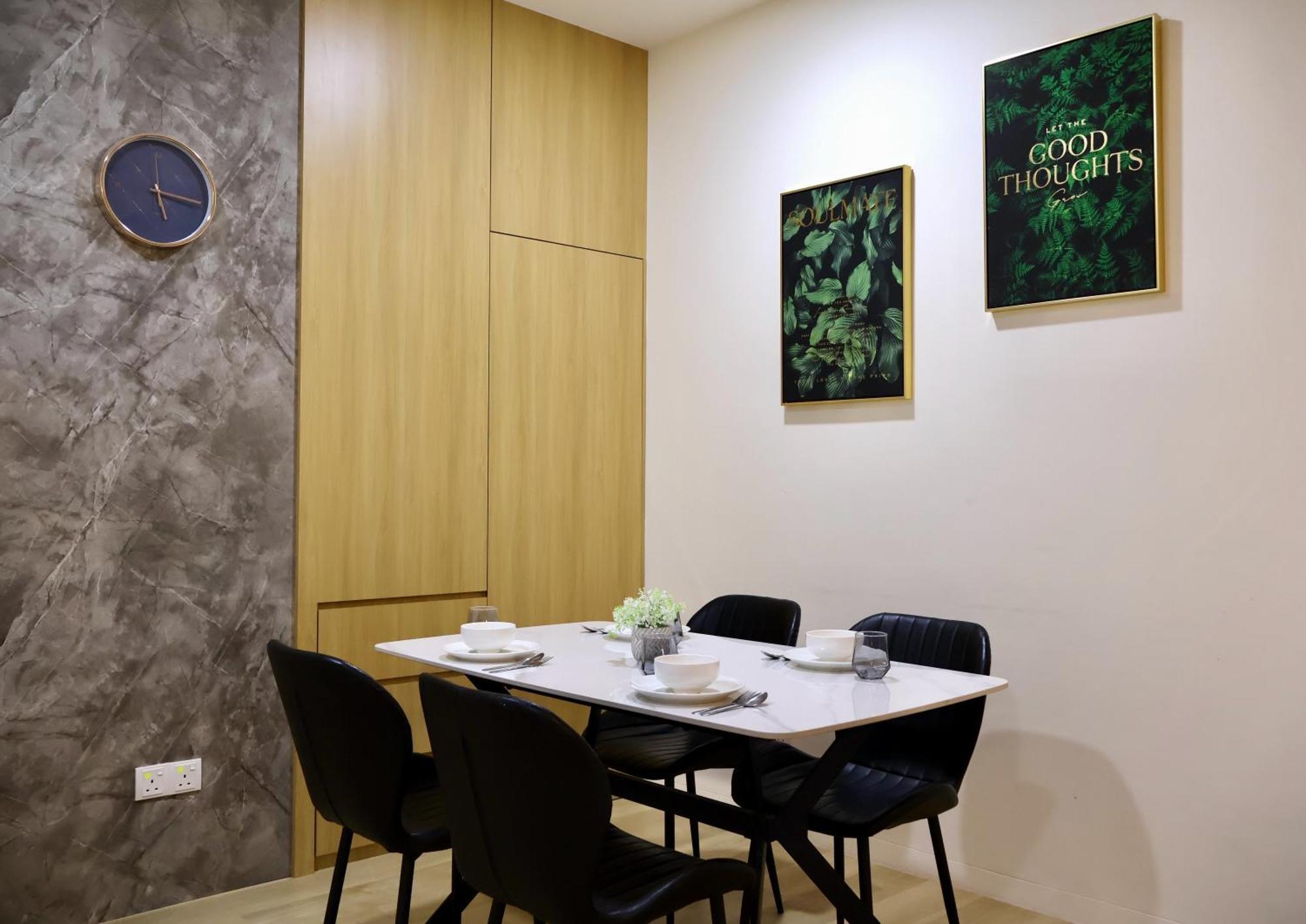 Apartment Centre Smart Luxury Kuching